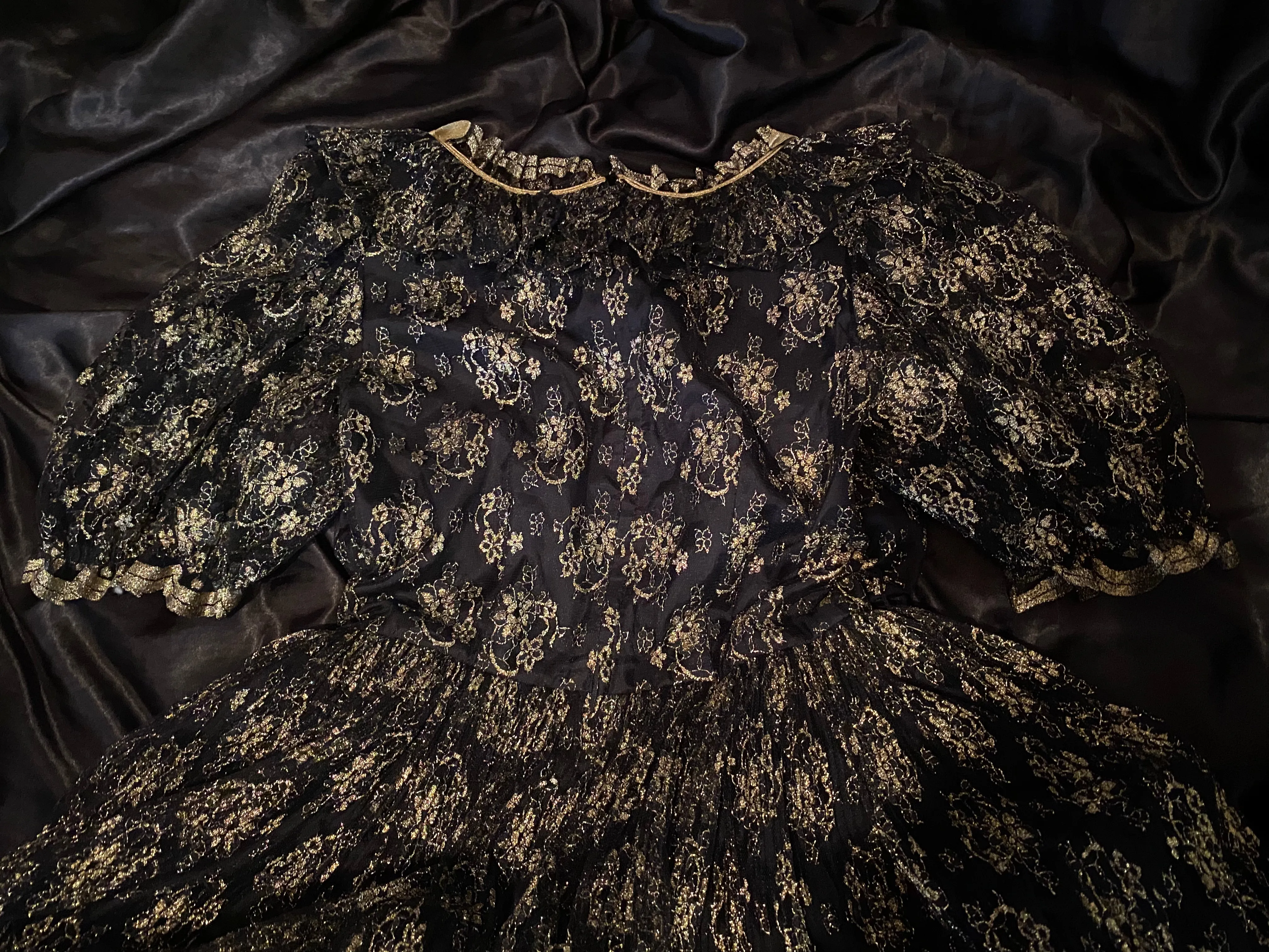 80's flower lace dress