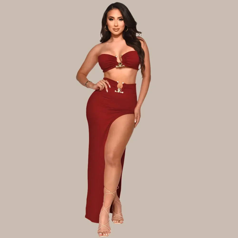 bbIrregular Slit Outfit