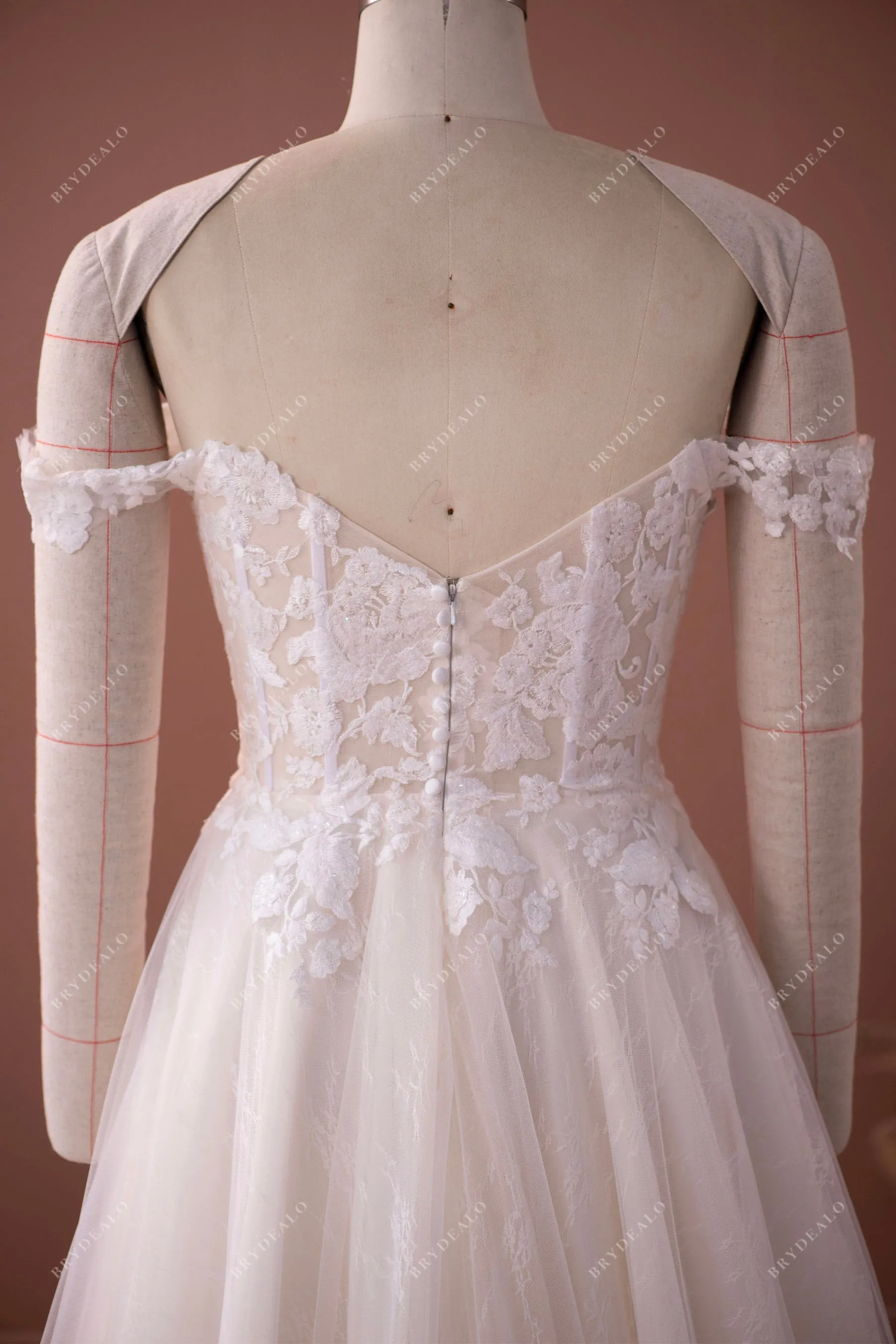 Light Champagne Sweetheart Stylish Exposed Boning Lace Wedding Dress