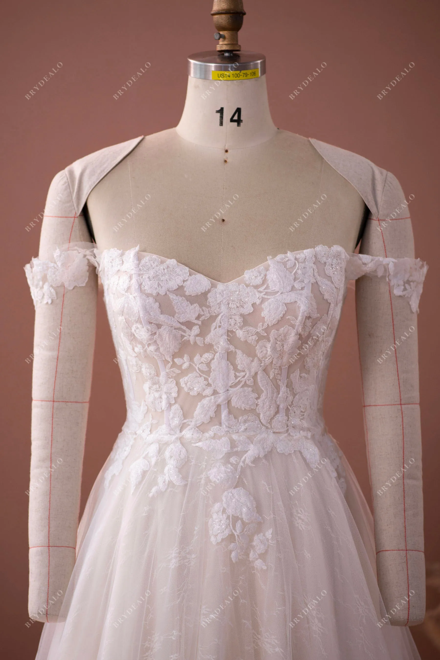 Light Champagne Sweetheart Stylish Exposed Boning Lace Wedding Dress