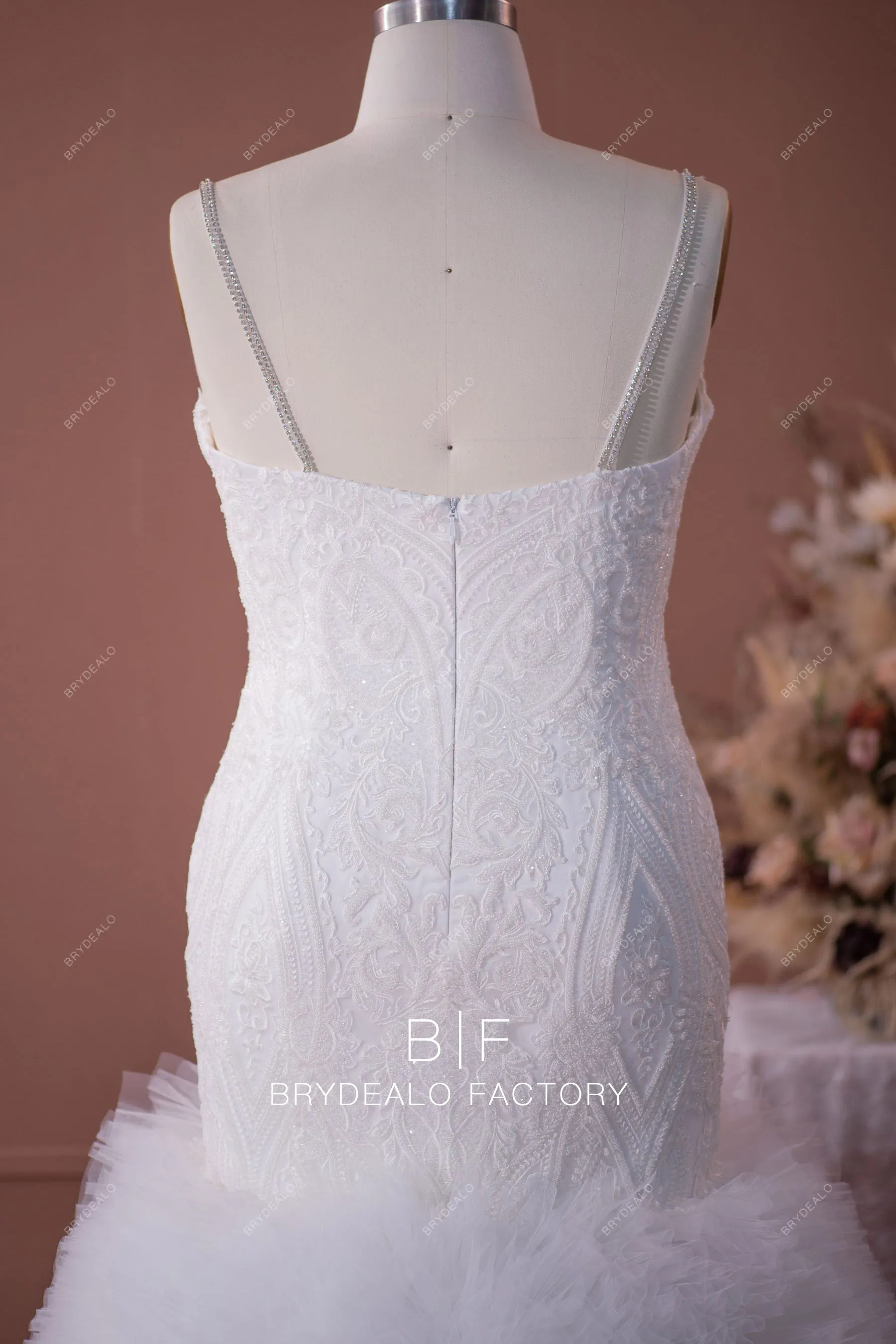 Plus Size Modern Lace Ruffled Tulle Trumpet Wedding Gown