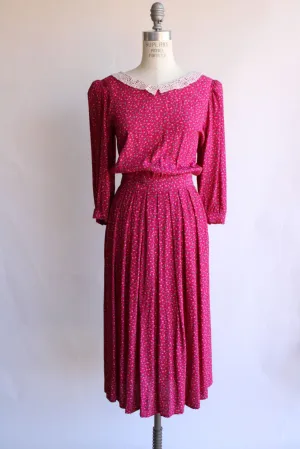 Vintage 1980's Karen Stevens Floral Print with Lace Collar Dress