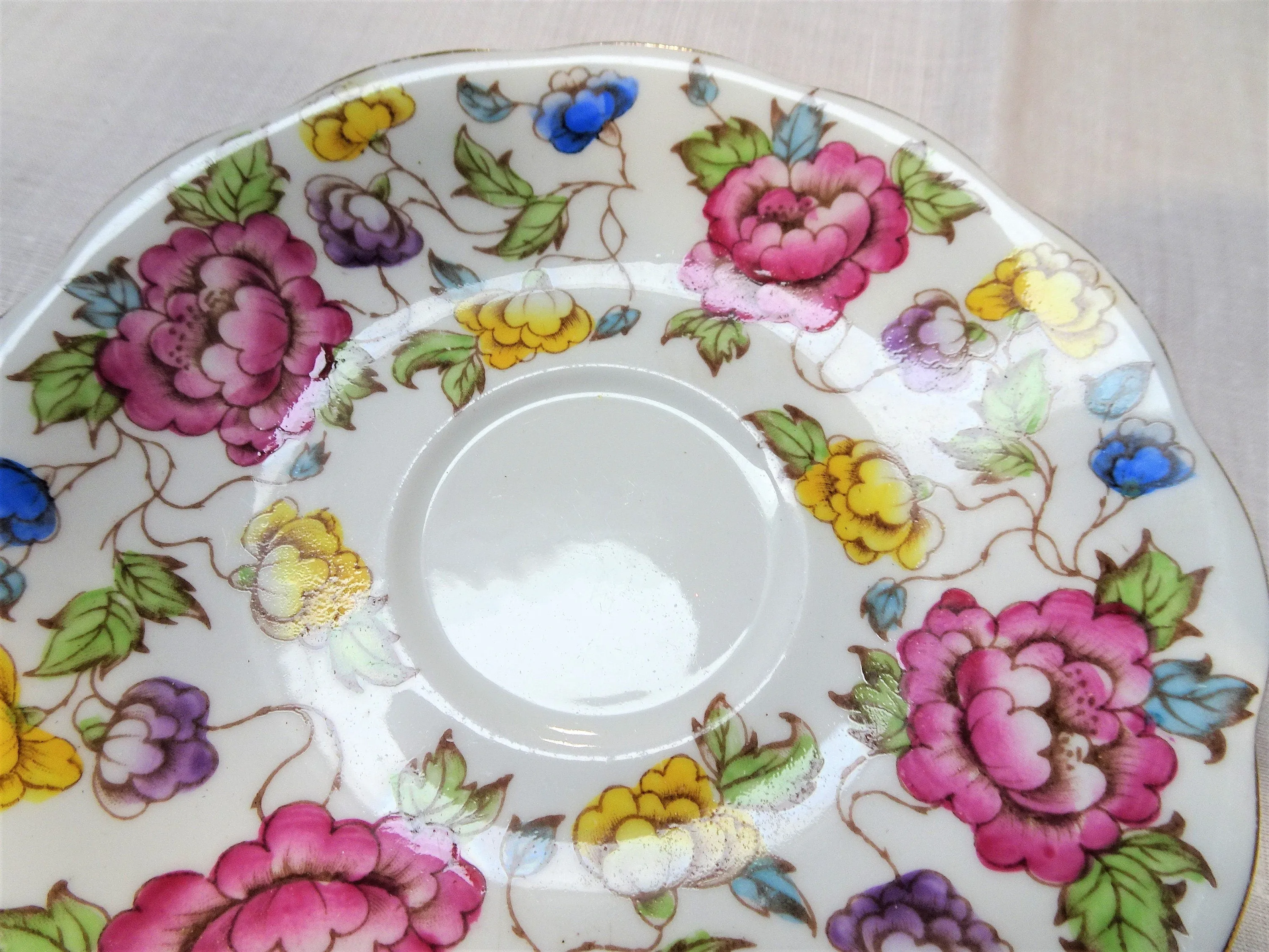 VINTAGE Royal Standard English Bone China Sumptuous Wide Teacup and Saucer,Royal Tudor Pattern, Lavish Cup and Saucer,Collectible Teacups